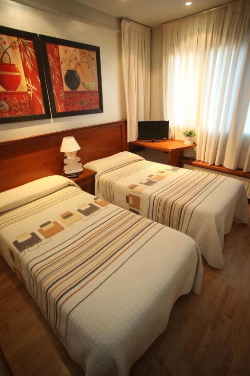 Hostal Vitorina Soria Szoba fotó