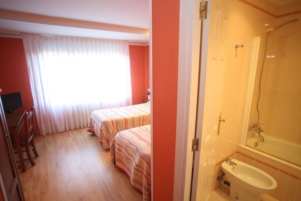 Hostal Vitorina Soria Kültér fotó