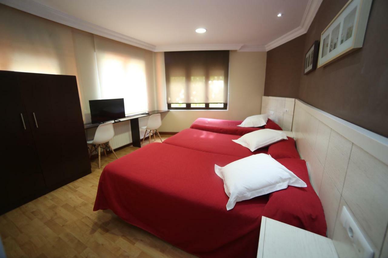 Hostal Vitorina Soria Kültér fotó
